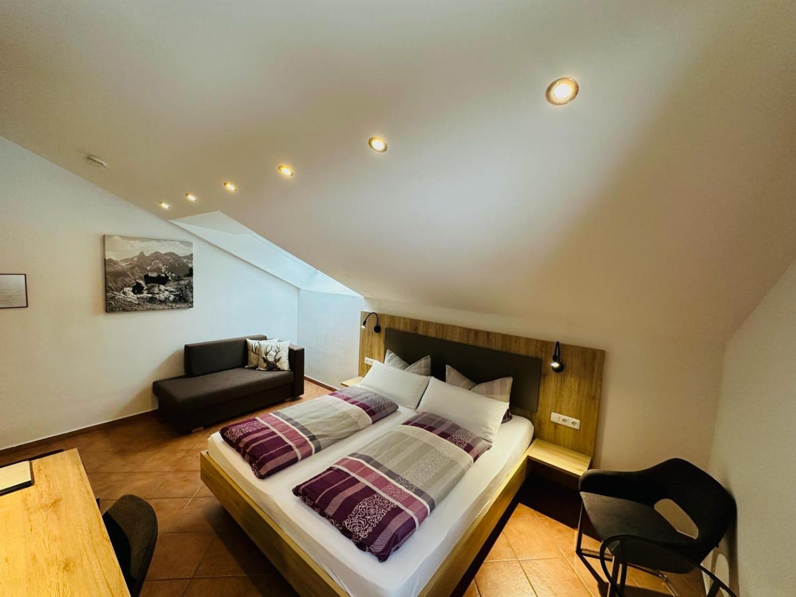 Gaestehaus Buehler โอเบอร์สทดอร์ฟ ภายนอก รูปภาพ